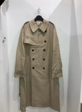 VETEMENTS　トレンチコート