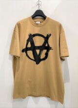 VETEMENTS