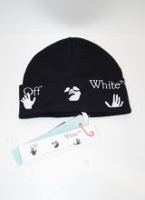 OFF-WHITE　ニット帽
