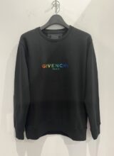 GIVENCHY