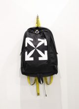 OFF-WHITE　ARROW　バックパック